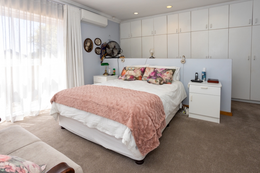 3 Bedroom Property for Sale in Ridgeworth Western Cape